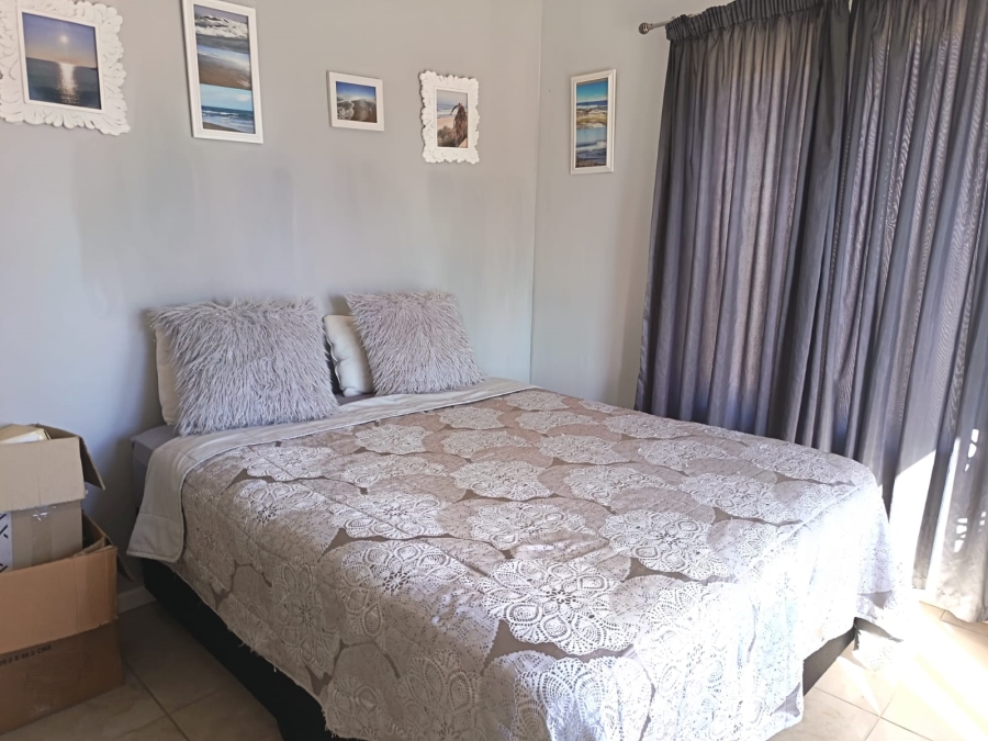 3 Bedroom Property for Sale in Paradise Beach Eastern Cape